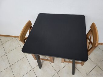 Predam kvalitny bezchybny stol NORRAKER - 2