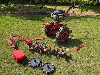 Predám malotraktor Honda GSV190 - 2