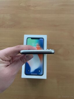 Apple iPhone X 64GB plne funkčný, super stav - 2