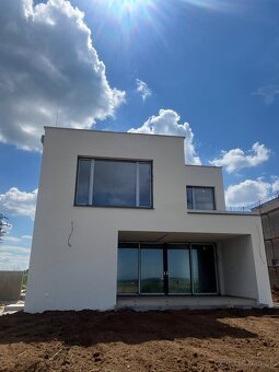 Exkluzívne 4 izb. vily (198 m2) s najkrajším výhľadom od 369 - 2