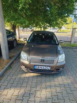 Toyota avensis - 2