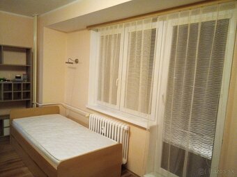 Zrekonštruovaná garsónka s balkónom v Dúbravke - 2