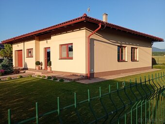 novostavba rodinného domu v Žabokrekoch - 2