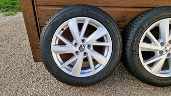 Zimná sada originál Škoda Superb 3, 5x112 R17 - 2