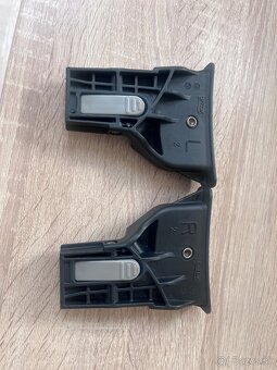 Britax adaptery - 2