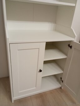 Ikea Hauga - knižnica TOP STAV - 2