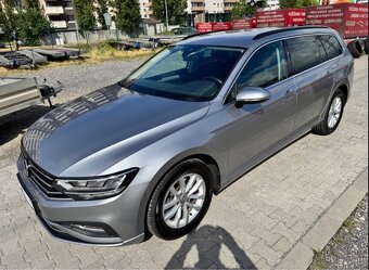 Volkswagen Passat Variant 2.0 TDI EVO Business DSG - 2