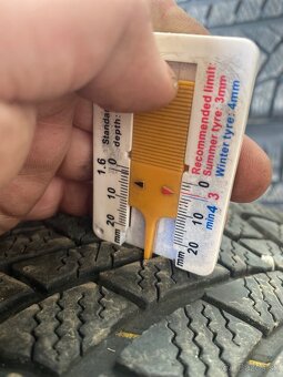 5x112 R17 6,5J ET46 Volkswagen Belmond + 205/50 R17 - 2