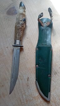 Starý poľovnícky nôž... - 2