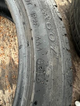 Predám letné pneu r18 225/40 - 2