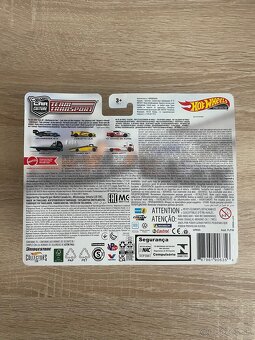 Hot Wheels Toyota Supra - 2