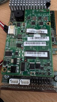 RAID Broadcom LSI MegaRAID SAS /SATA 9266-8i - 2