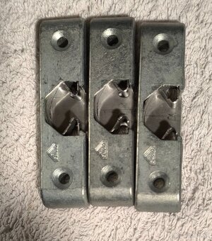 Predam madlo na balkonove dvere - 2