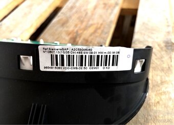 Budíky Peugeot 407 - 2