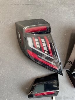 Zadné svetla Honda CIVIC 2020 - 2