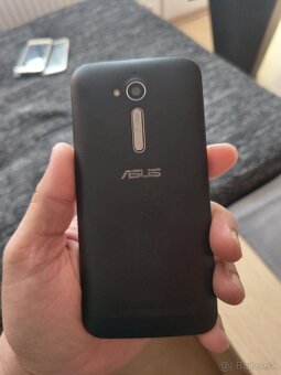 Predám Mobil Asus - 2