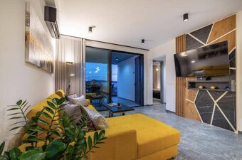 PREDAJ - Komfortný zariadený penthouse - SUKOŠAN - 2