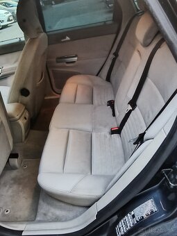 Volvo V50 - 2