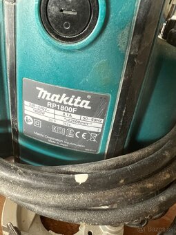 Horna freza makita - 2