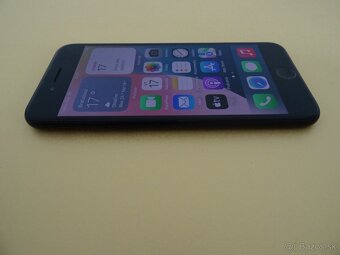 iPhone SE 2020 64GB - ZÁRUKA 1 ROK - 2