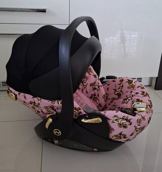 Cybex vajíčko Jeremy Scott + isofix základňa - 2