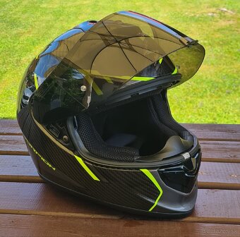 Moto prilba - 2