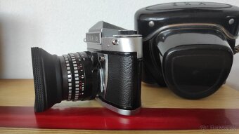 Starý fotoaparát EXA Ia next - 2