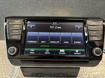skoda superb 3 radio columbus smartlink navi - 2