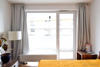 1 izbový byt, Bajkalská 45c, Novy Ružinov, dlhodobo, majitel - 2