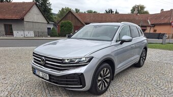 Prodám Volkswagen Touareg Elegance V6 3,0 TDI 210 kW 4MOT - 2