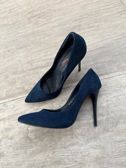 Tmavomodré lodičky - 2