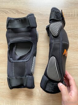 MPS Evo chrániče kolien veľkosť XS/S - 2