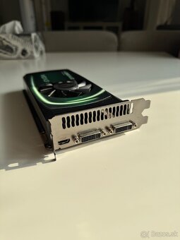 EVGA GeForce GTX 550 Ti - 1GB - 2