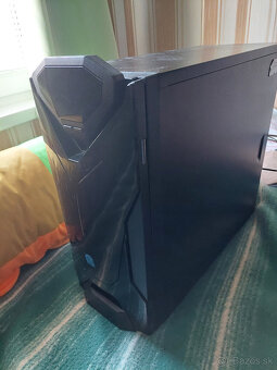 Stolný počítač Asus P6T Deluxe - 2