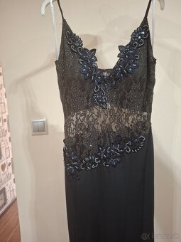 Kvalitné spoločenské šaty - 2