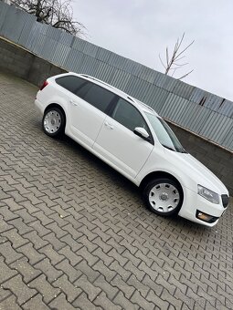Skoda octavia 2.0 tdi 110 kw dsg - 2