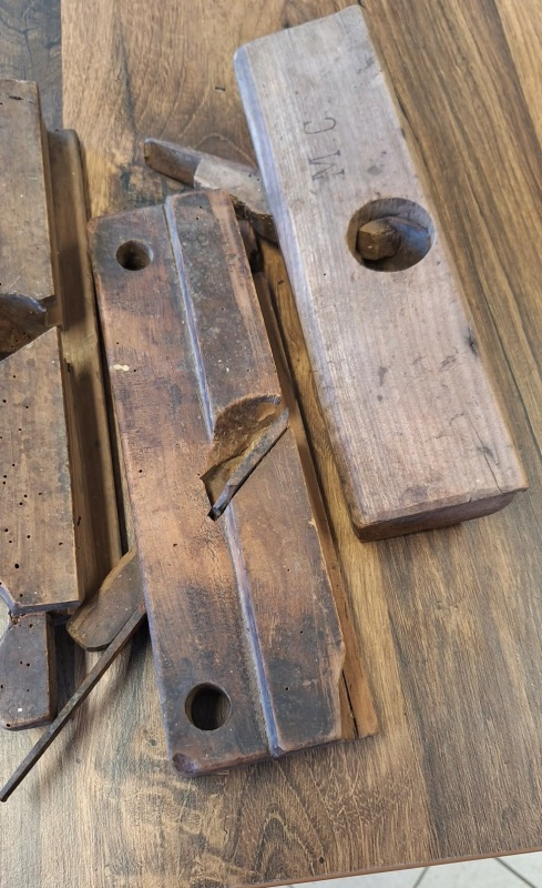 STAROŽITNÉ HOBLÍKY - 3