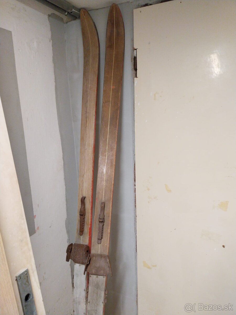 Staré drevené lyže - 3