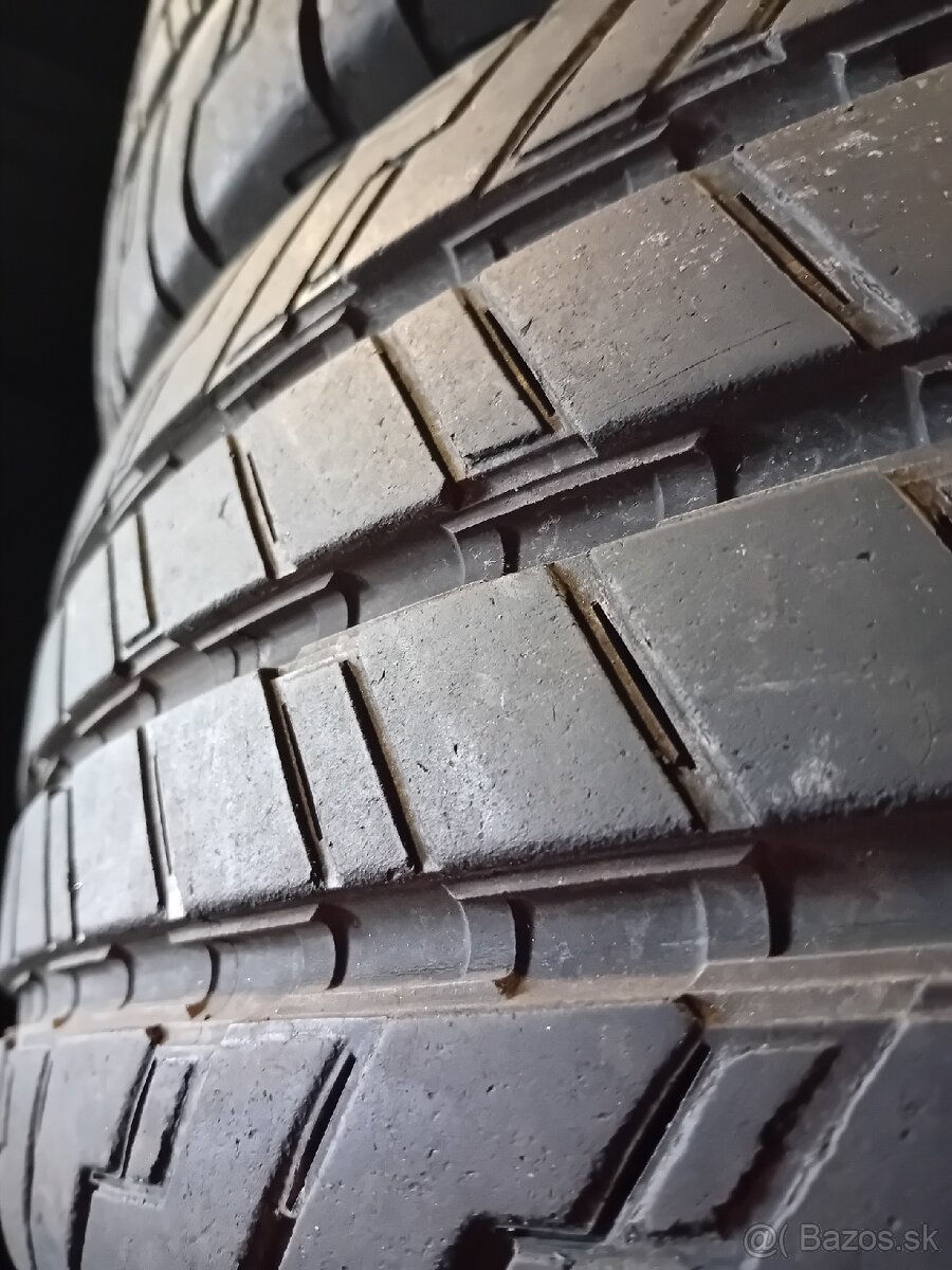 Continental Conti Van Contact 215/65R16C - 3