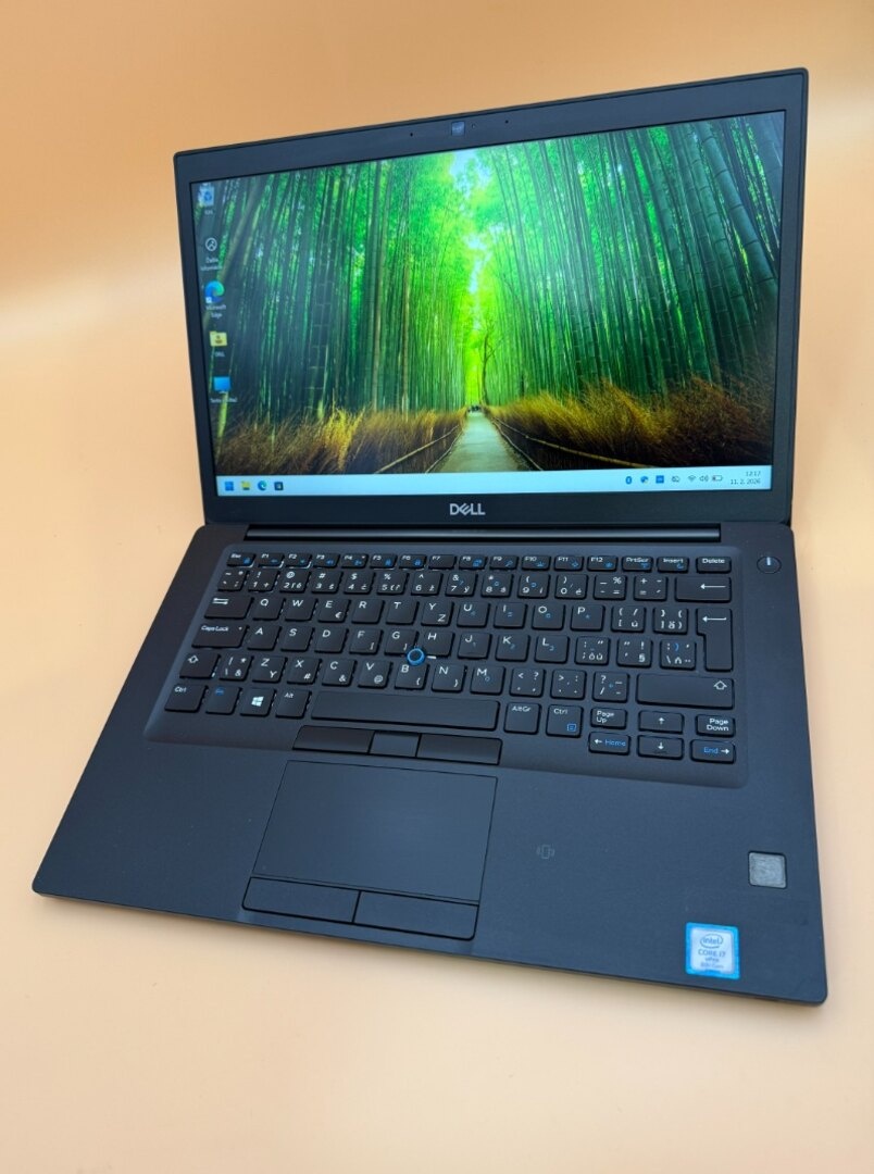 Notebook Dell Latitude 7490 i7-8650U / 12GB RAM / 256GB SSD - 3