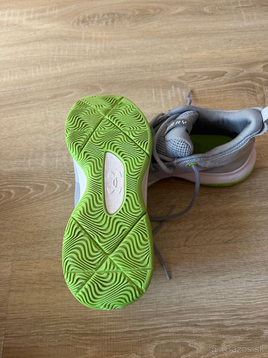 Tenisky UNDER ARMOUR - 3