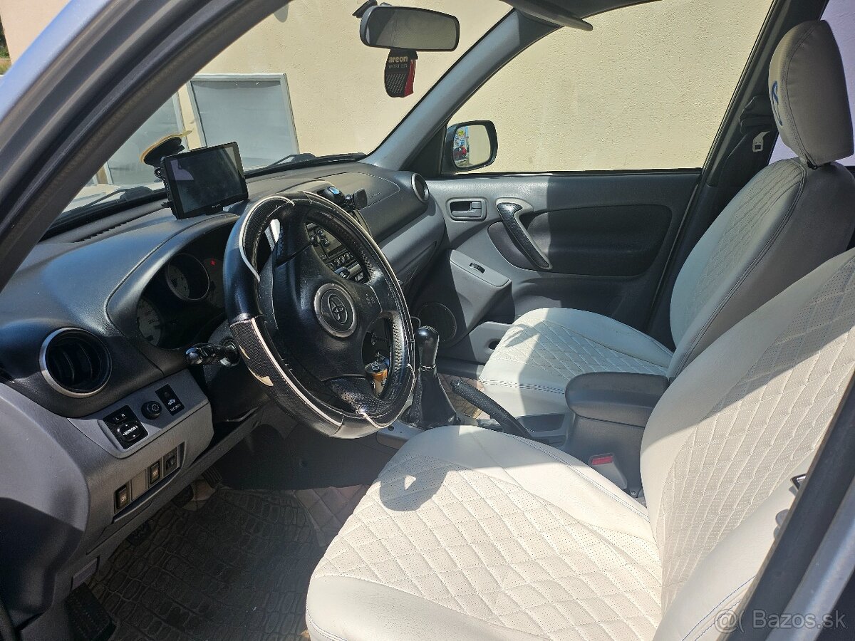 Predam RAV4 - 3