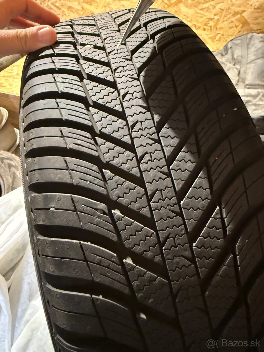 205/55 R16 zimné KIA - 3