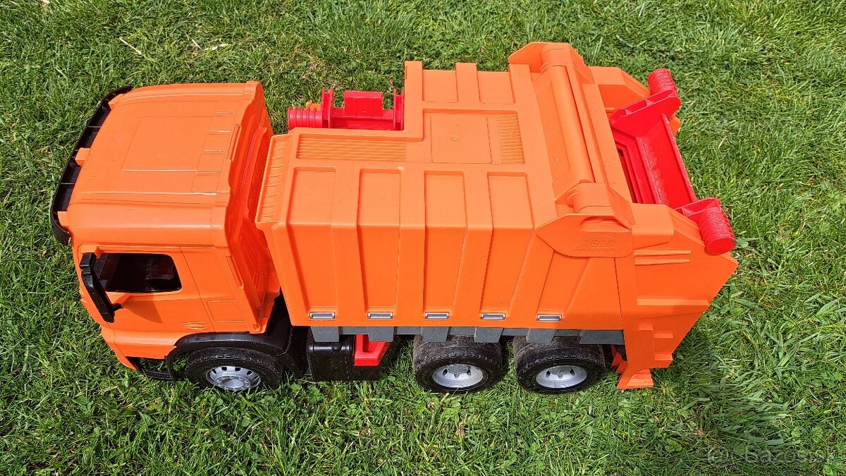 Smetiarské auto - 3