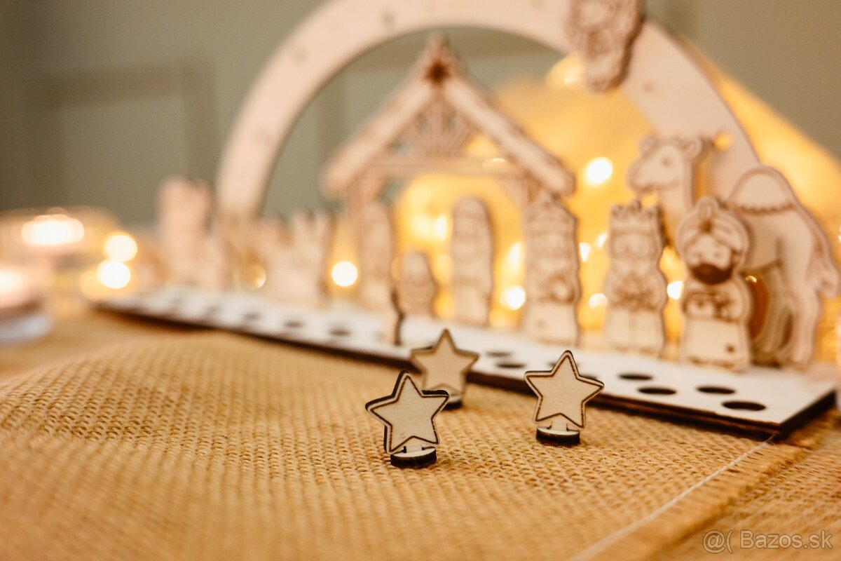 Adventný kalendár - drevený Betlehem - 3