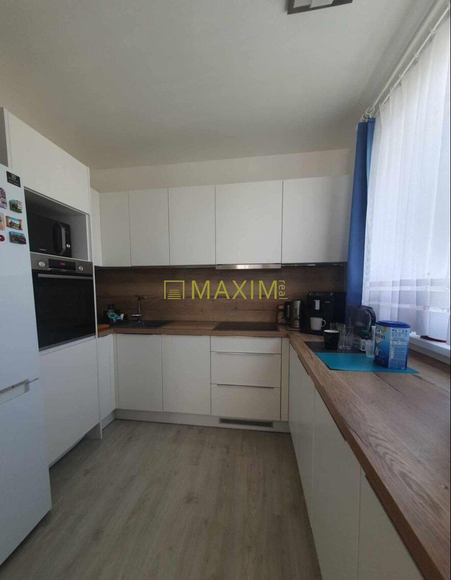 PREDAJ - Moderný 2-izbový byt v novobstavbe v tichej časti D - 3