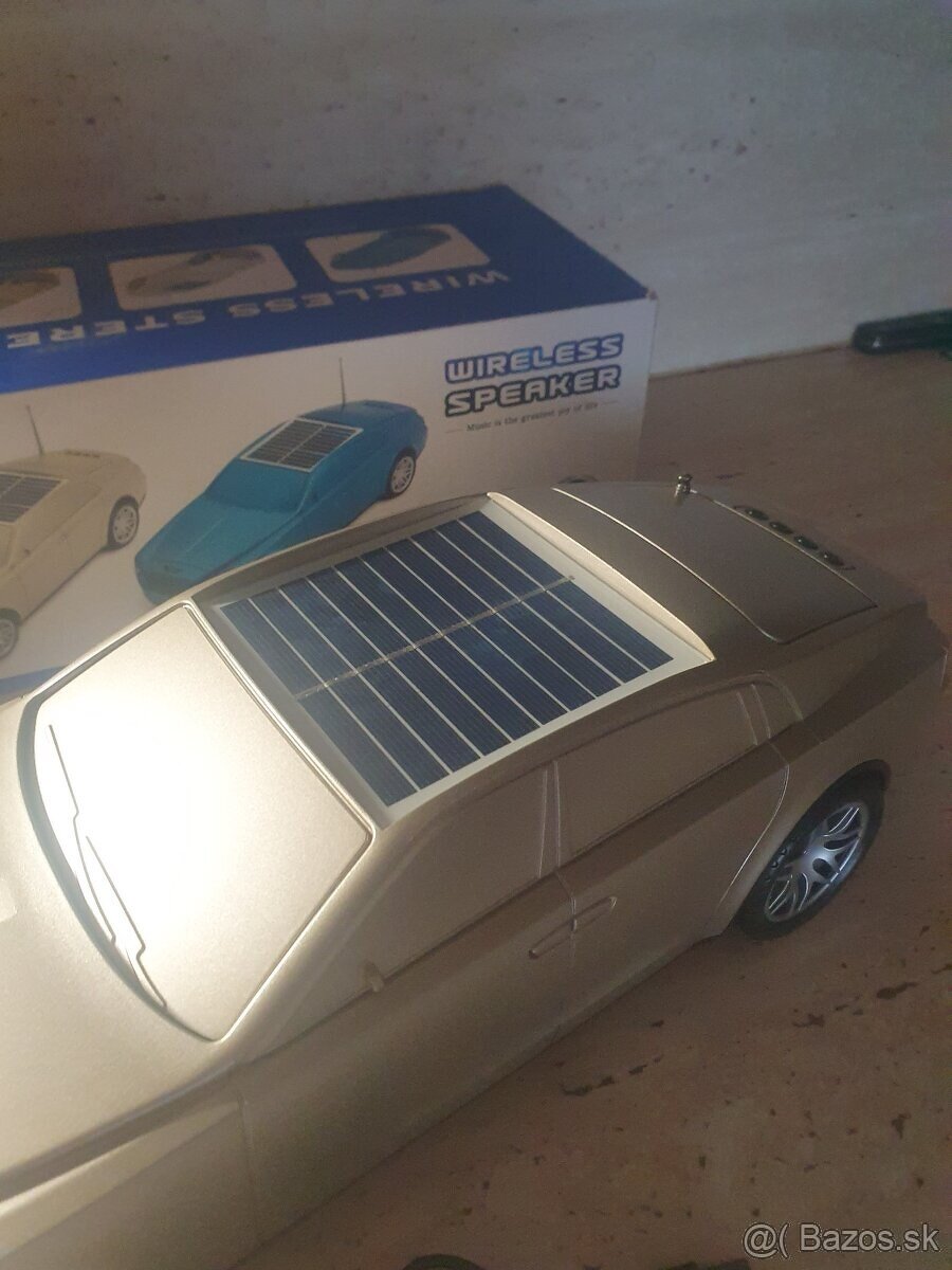 Predam nove auto HOF BENTLEY-Radio-SOLAR - 3