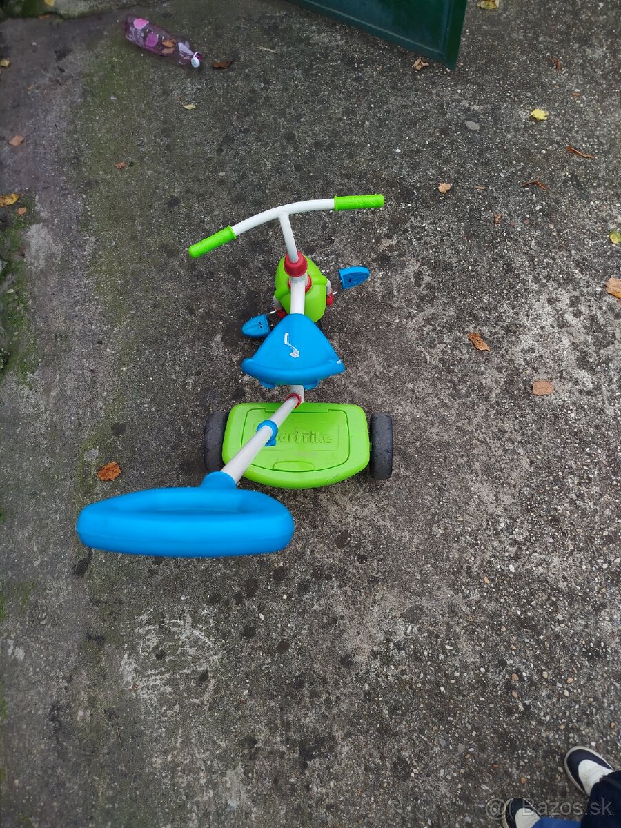 Detská trojkolka s vodiacou tyčou
- 3
