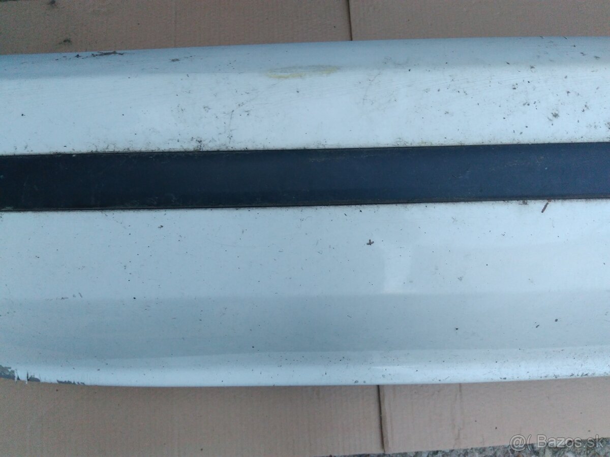 ŠKODA FABIA 1 zadný nárazník - 3