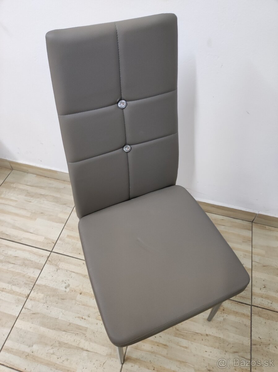 6ks nove stoličky - 3